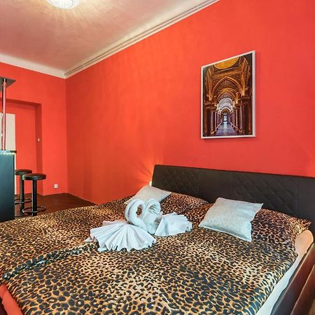 Apartman Exclusive Prague Whirlpool Екстер'єр фото